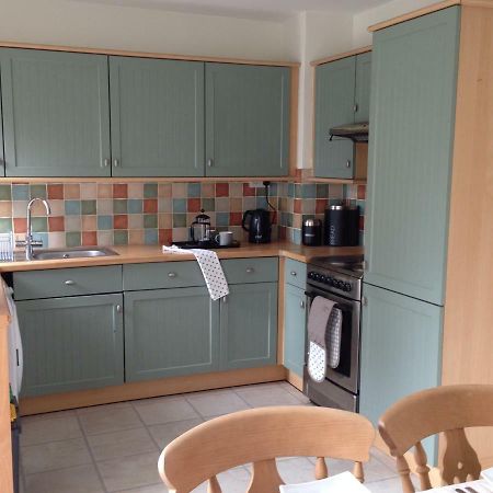 ווריק Comfortable House In Warwick מראה חיצוני תמונה